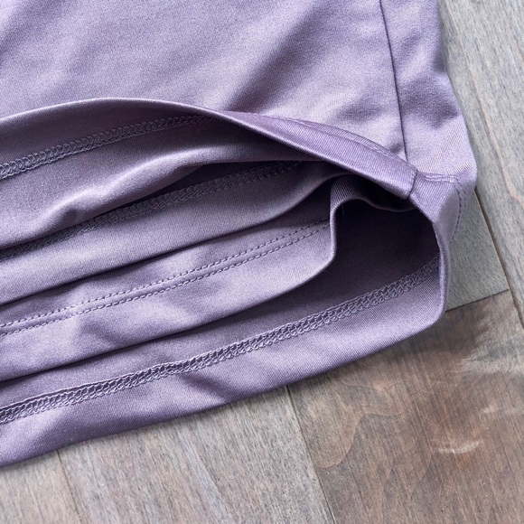 Purple tank top (cropped) NEVER WORN - XS - Picture 3 of 4